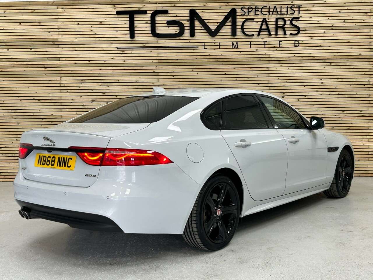 2018 JAGUAR XF 2018 JAGUAR XF