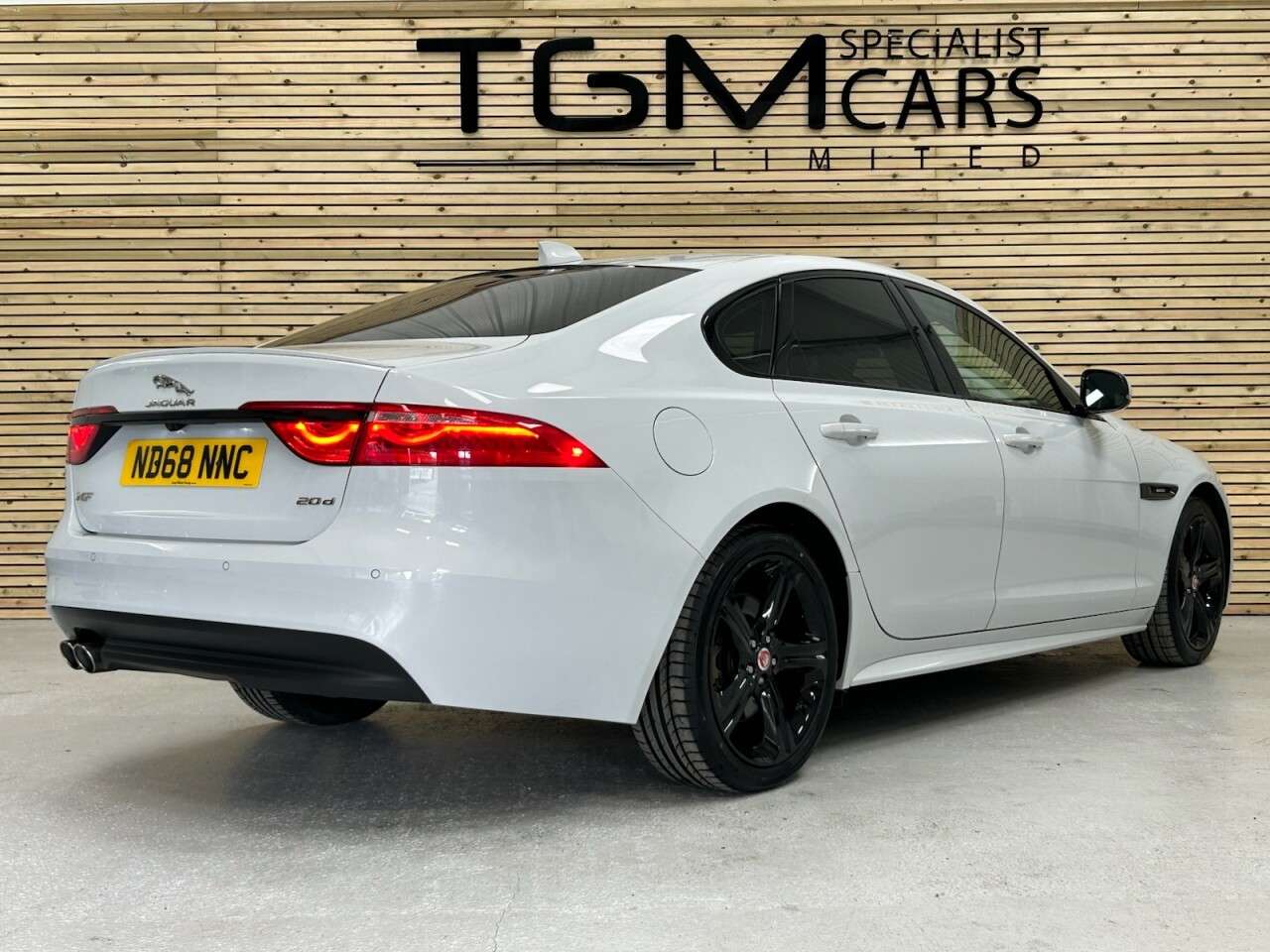 2018 JAGUAR XF 2018 JAGUAR XF
