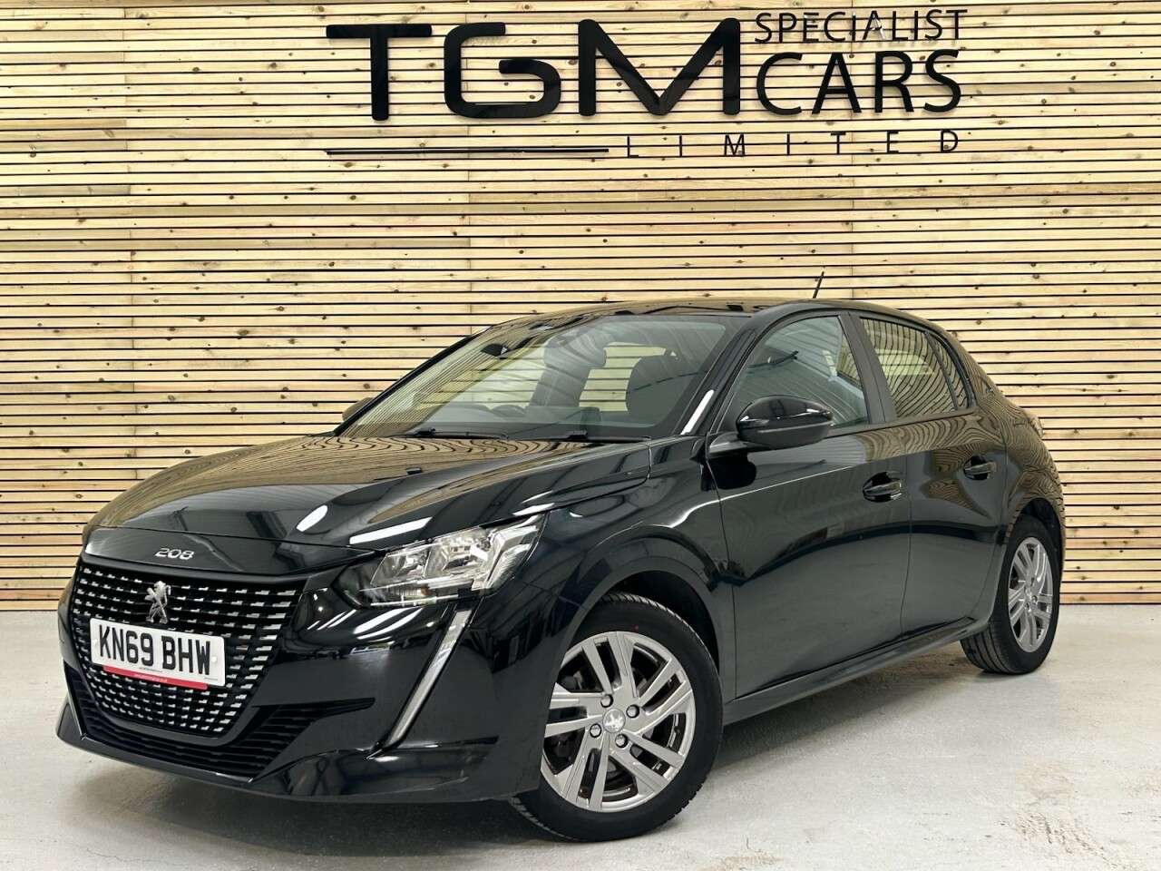 A 2020 PEUGEOT 208 1.2 PureTech Active Hatchback 5dr Petrol Manual Euro 6 (s/s) (100 ps) A 2020 PEUGEOT 208 1.2 PureTech Active Hatchback 5dr Petrol Manual Euro 6 (s/s) (100 ps)