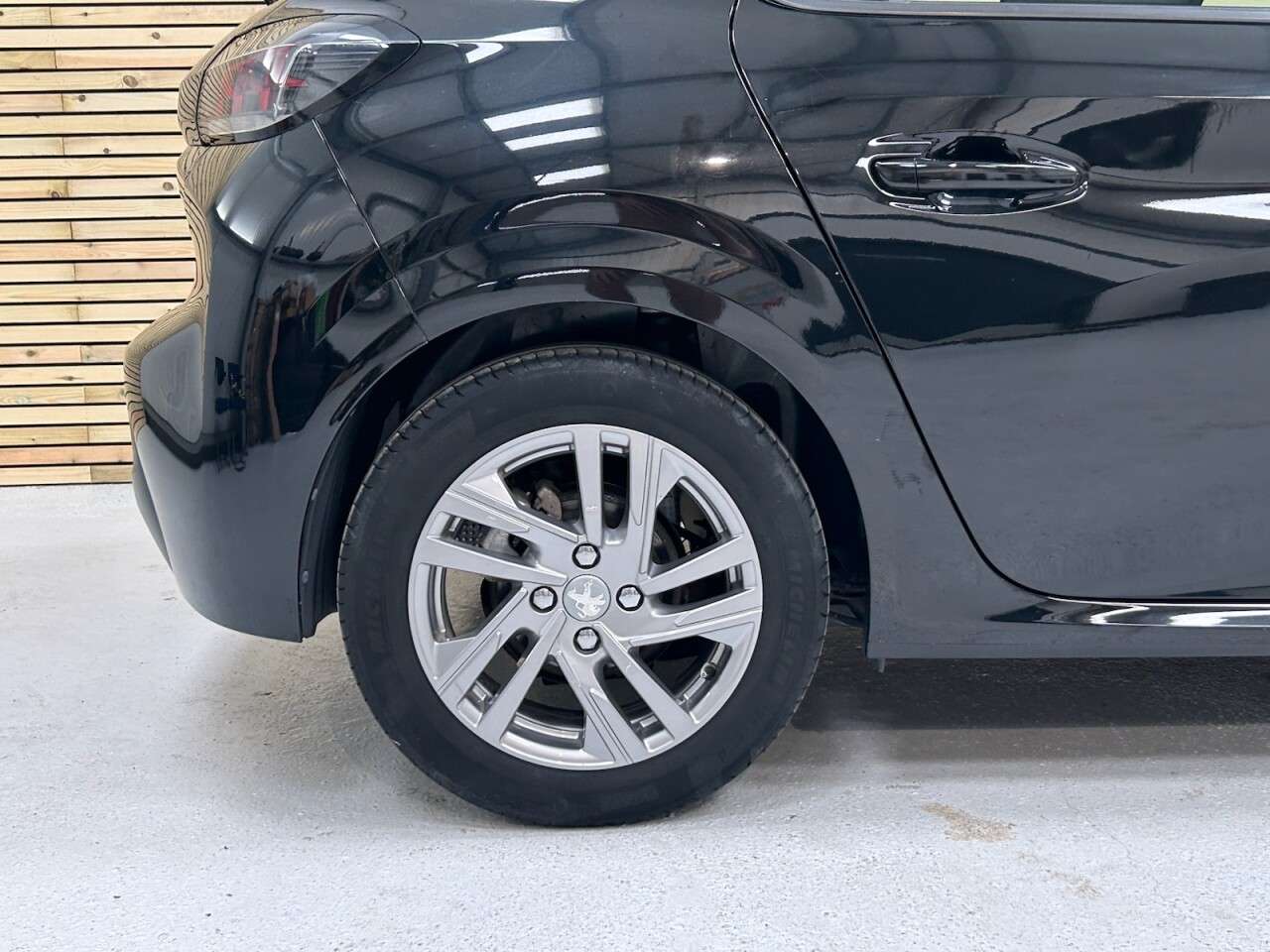 2020 PEUGEOT 208 2020 PEUGEOT 208
