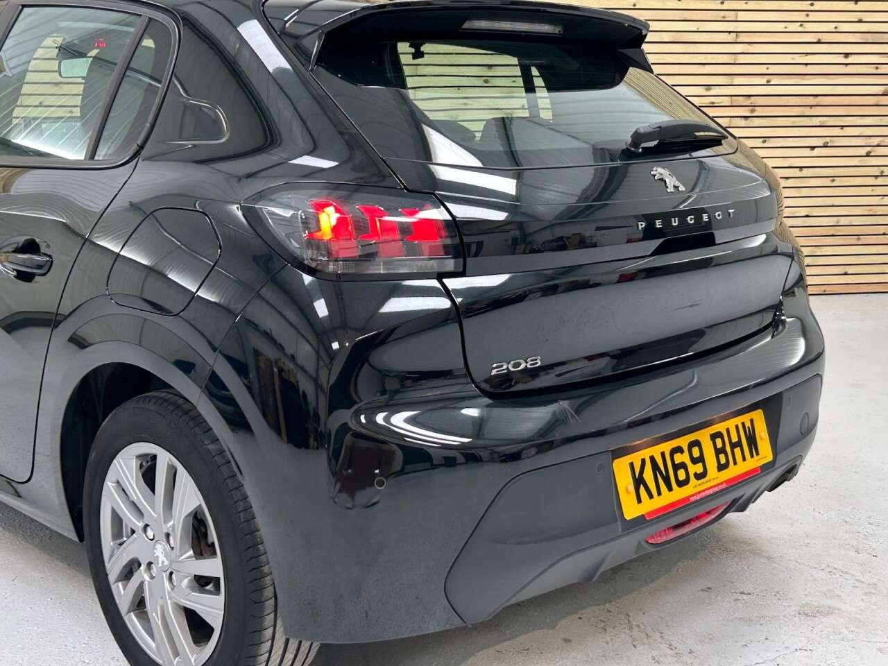 2020 PEUGEOT 208 2020 PEUGEOT 208