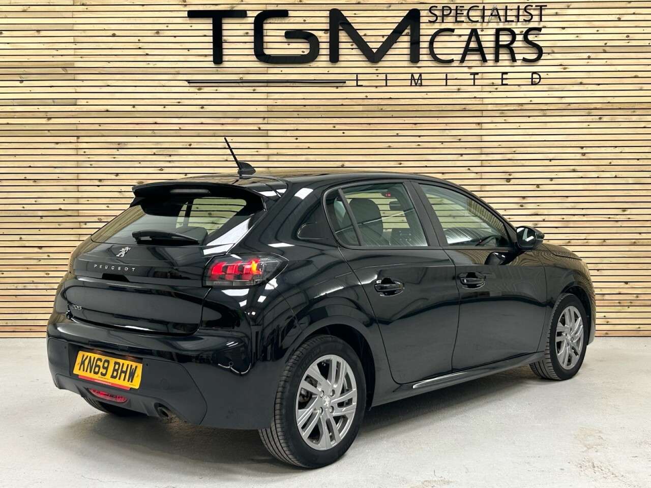 2020 PEUGEOT 208 2020 PEUGEOT 208