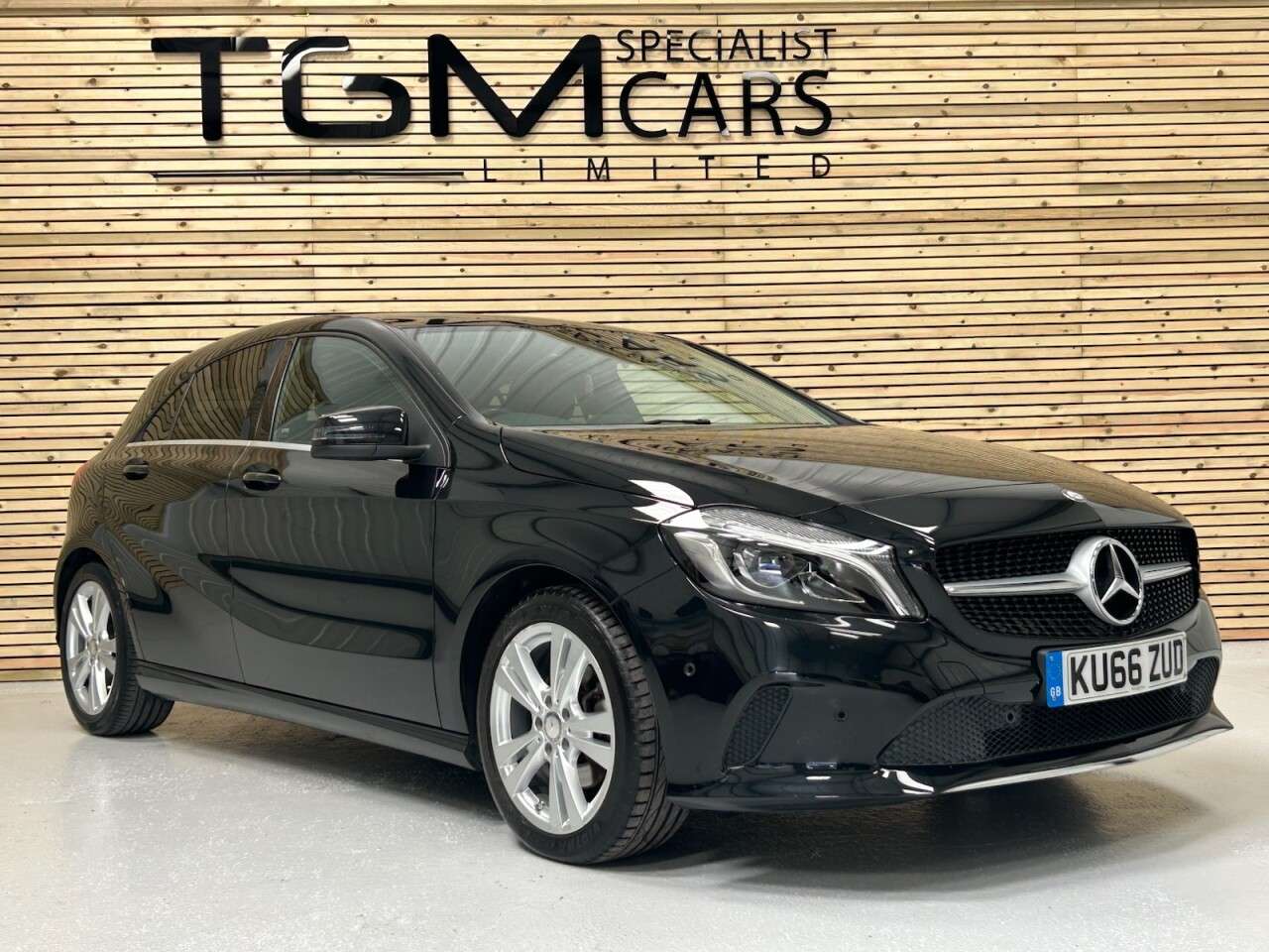 2016 MERCEDES-BENZ A CLASS 2016 MERCEDES-BENZ A CLASS