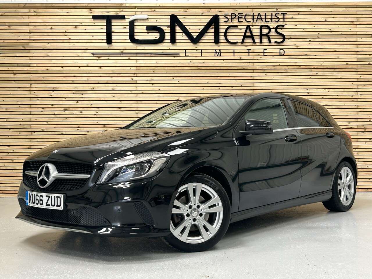 2016 MERCEDES-BENZ A CLASS 2016 MERCEDES-BENZ A CLASS