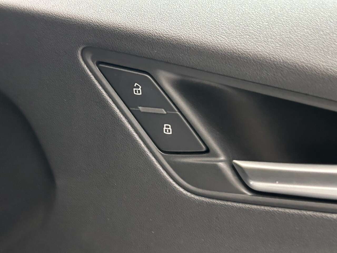 2017 AUDI TT 2017 AUDI TT