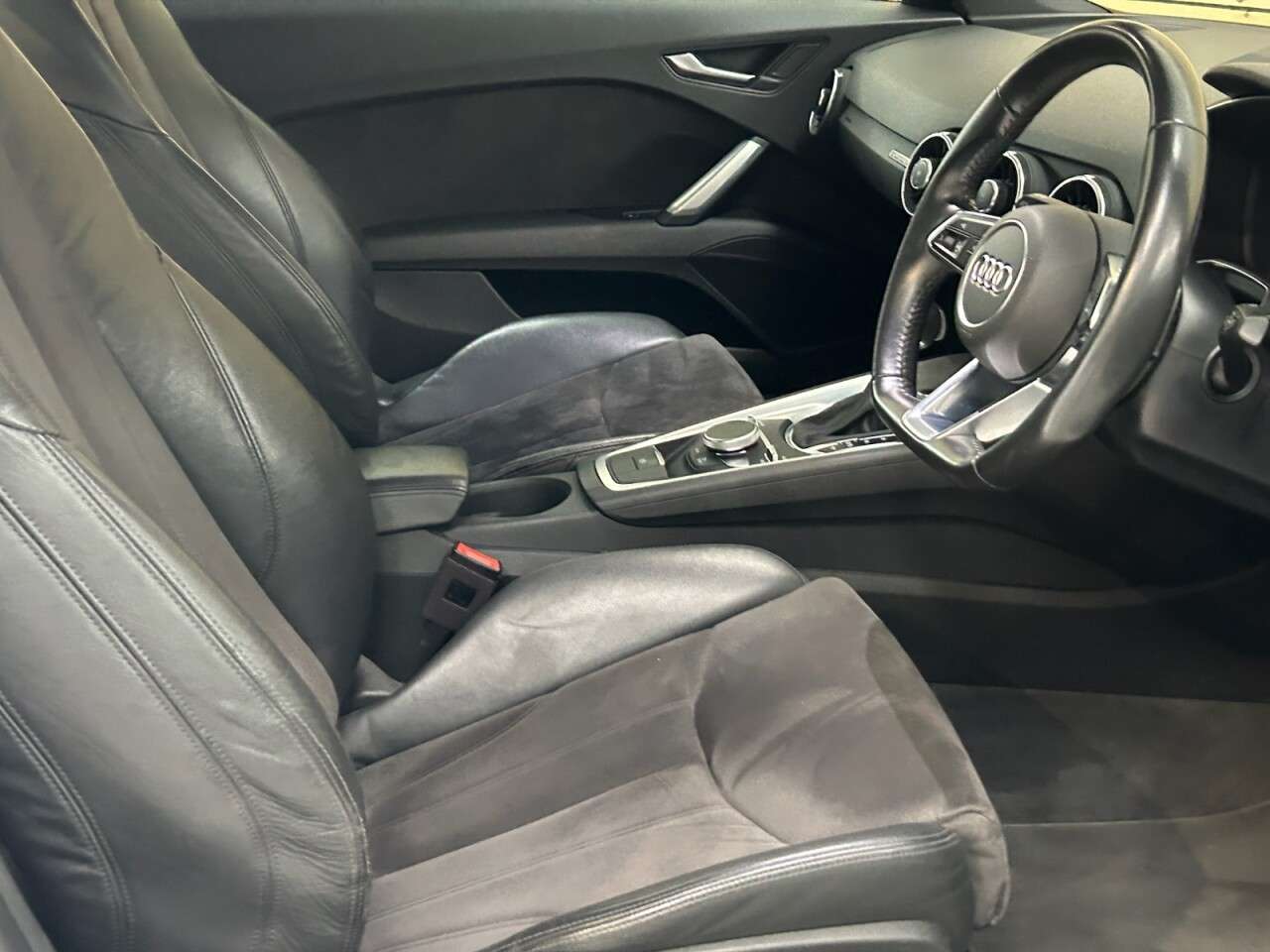 2017 AUDI TT 2017 AUDI TT