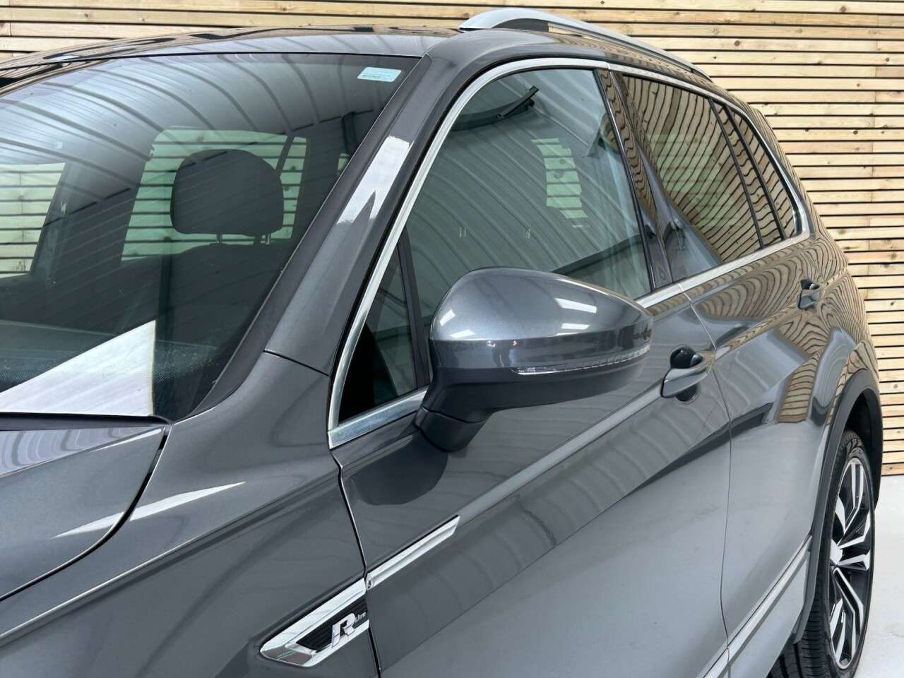 2019 VOLKSWAGEN TIGUAN 2019 VOLKSWAGEN TIGUAN