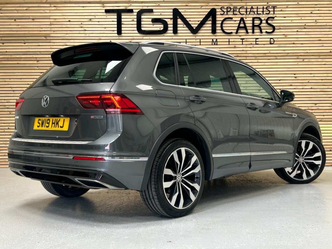 2019 VOLKSWAGEN TIGUAN 2019 VOLKSWAGEN TIGUAN