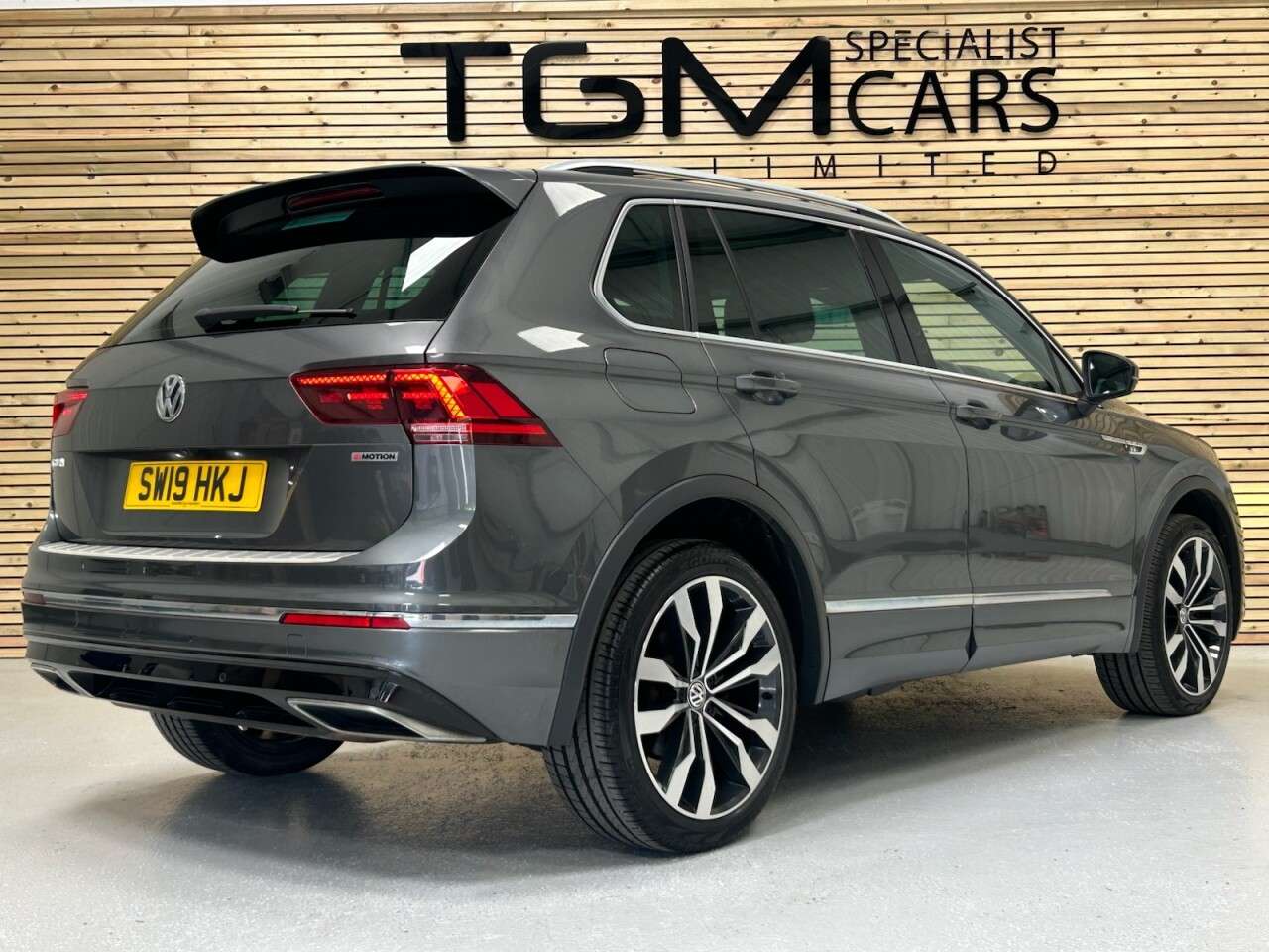 2019 VOLKSWAGEN TIGUAN 2019 VOLKSWAGEN TIGUAN