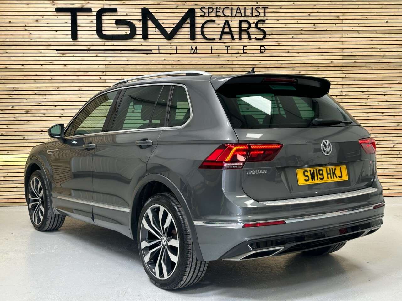 2019 VOLKSWAGEN TIGUAN 2019 VOLKSWAGEN TIGUAN