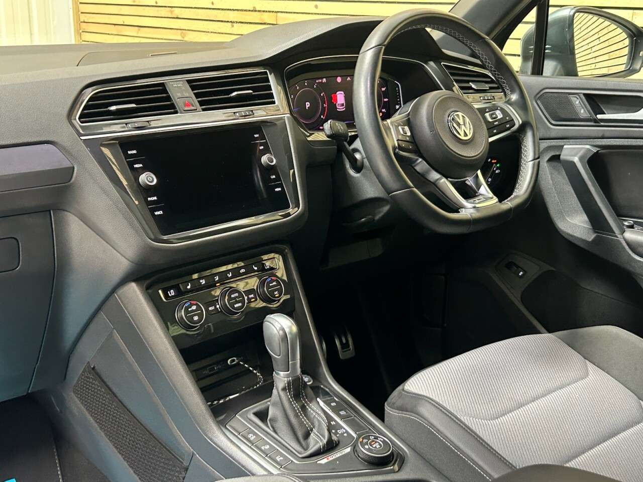 2019 VOLKSWAGEN TIGUAN 2019 VOLKSWAGEN TIGUAN