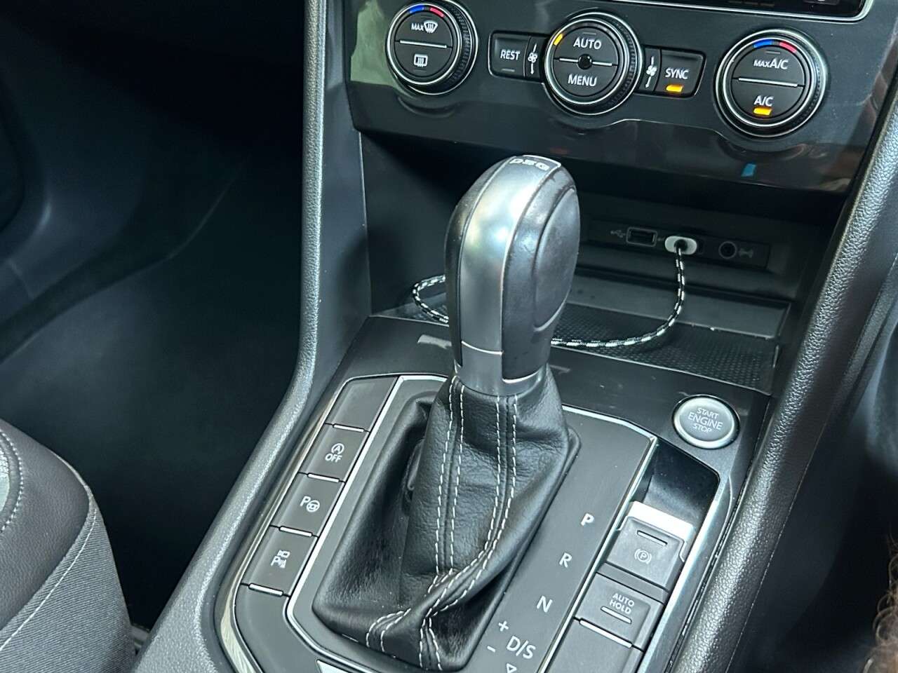 2019 VOLKSWAGEN TIGUAN 2019 VOLKSWAGEN TIGUAN