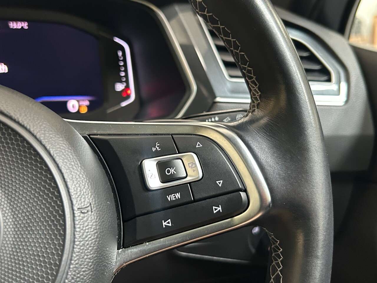 2019 VOLKSWAGEN TIGUAN 2019 VOLKSWAGEN TIGUAN