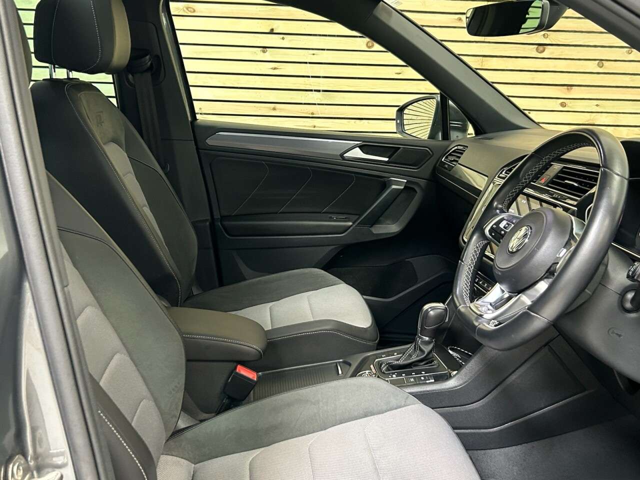 2019 VOLKSWAGEN TIGUAN 2019 VOLKSWAGEN TIGUAN