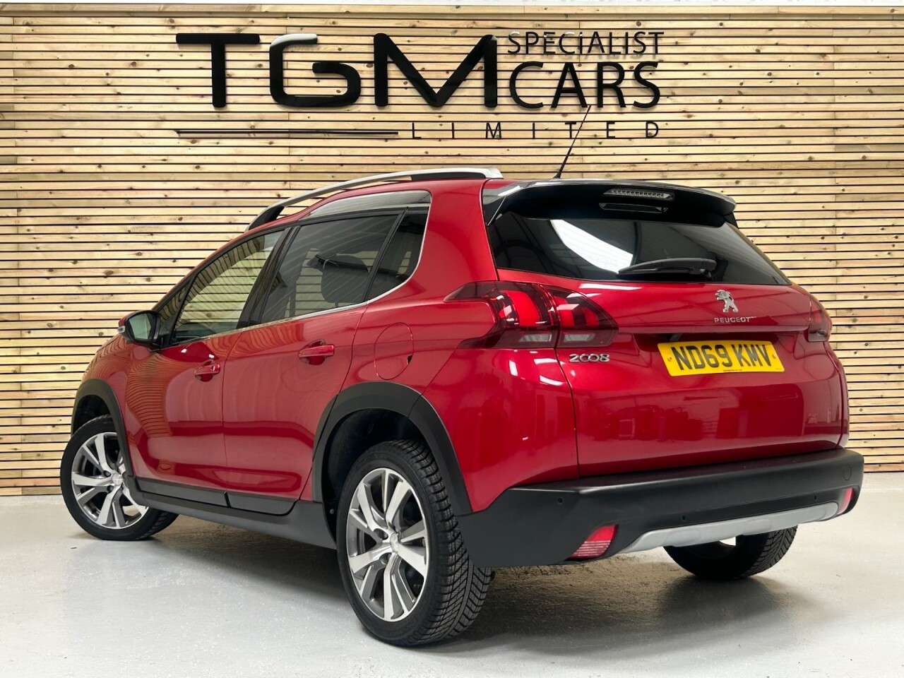 2019 PEUGEOT 2008 2019 PEUGEOT 2008