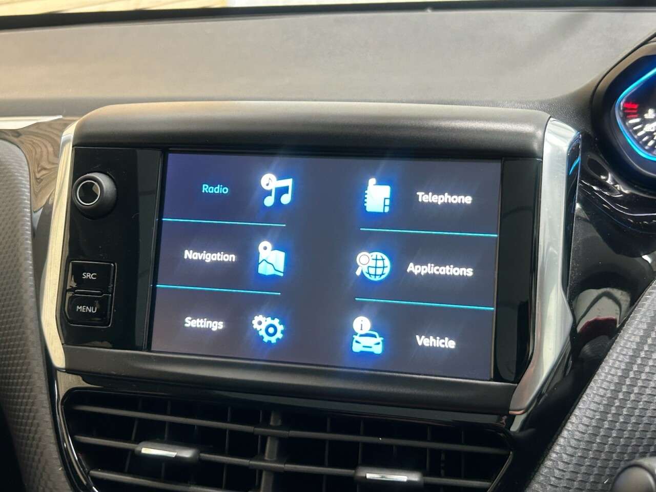 2019 PEUGEOT 2008 2019 PEUGEOT 2008