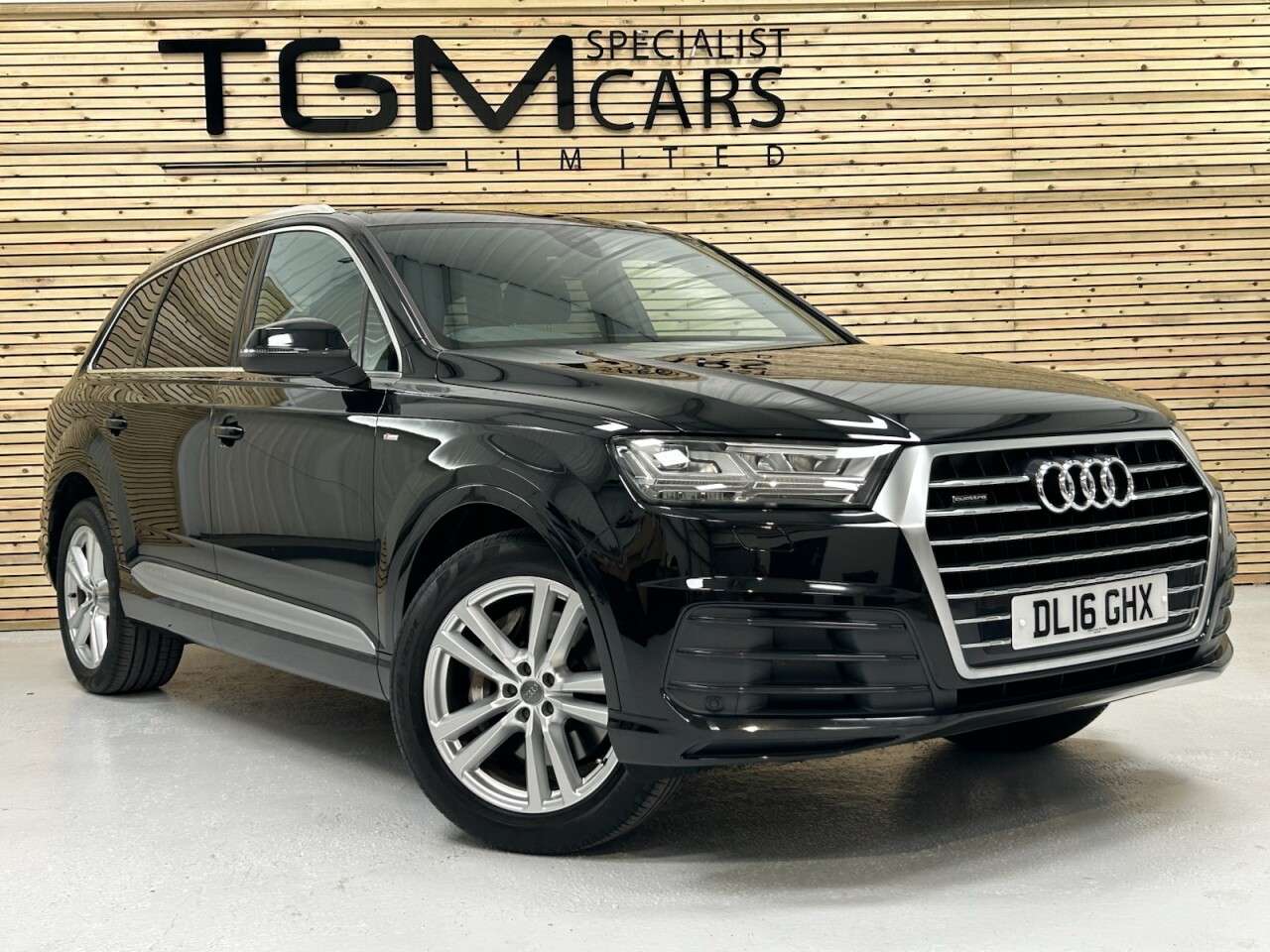 2016 AUDI Q7 2016 AUDI Q7