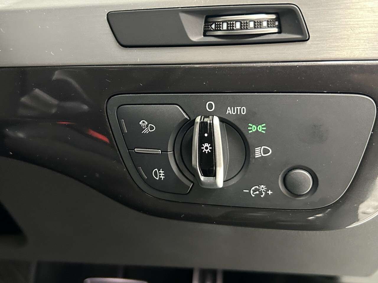 2016 AUDI Q7 2016 AUDI Q7