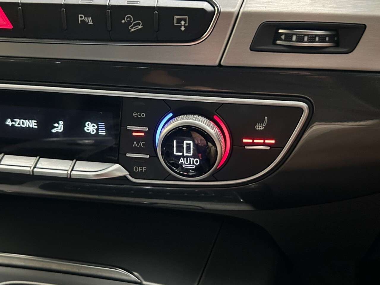 2016 AUDI Q7 2016 AUDI Q7