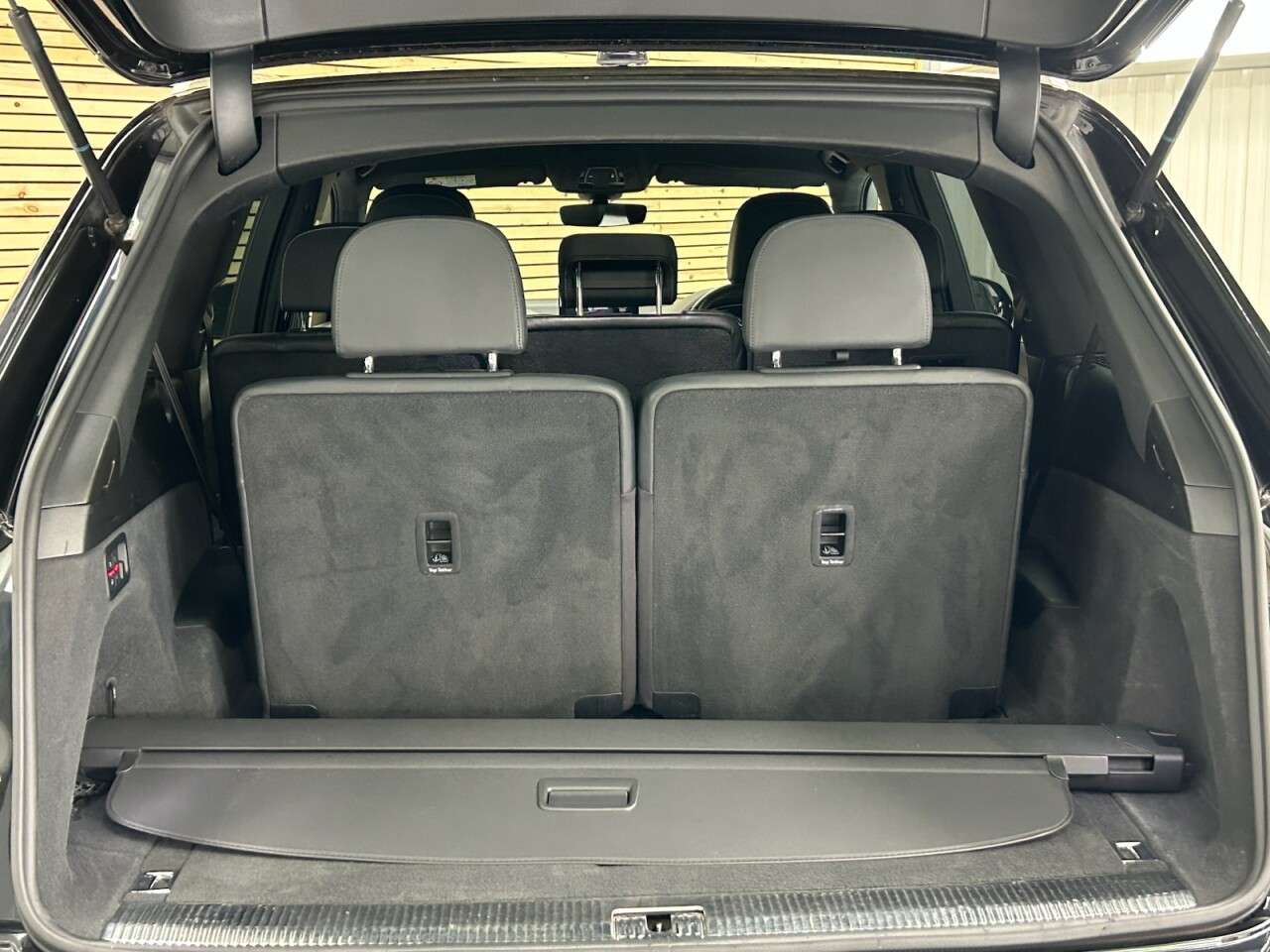 2016 AUDI Q7 2016 AUDI Q7