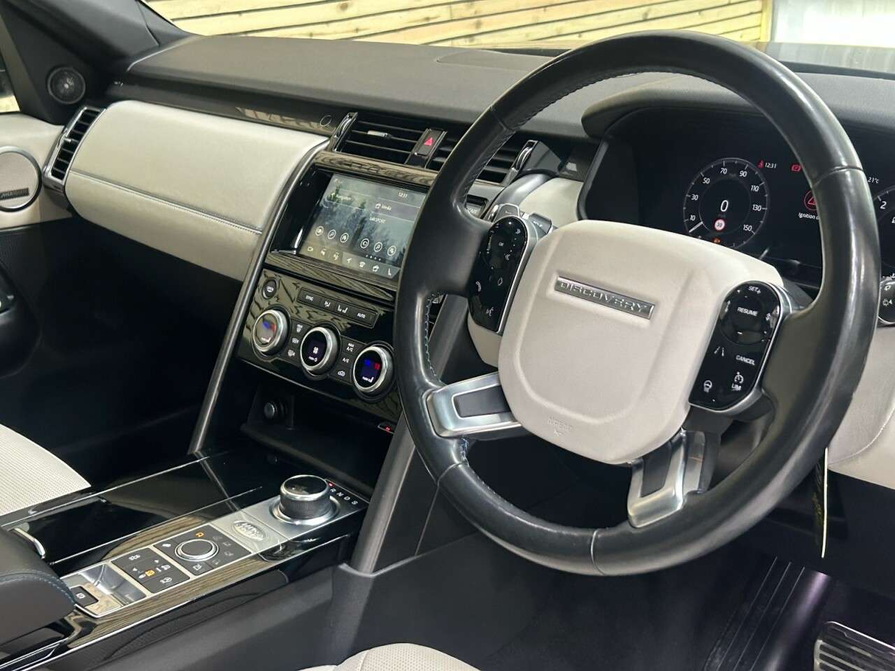 2020 LAND ROVER DISCOVERY 2020 LAND ROVER DISCOVERY