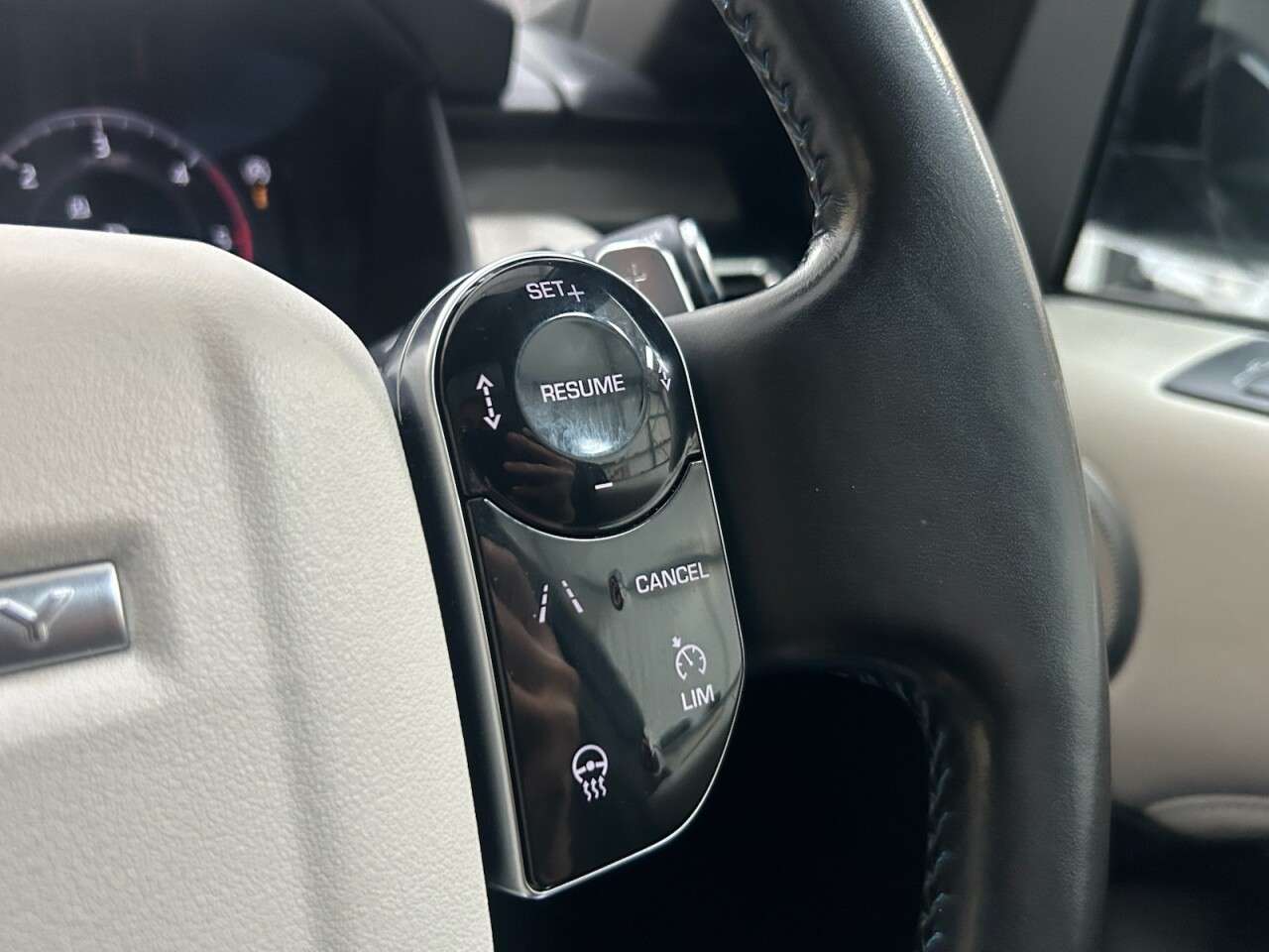 2020 LAND ROVER DISCOVERY 2020 LAND ROVER DISCOVERY