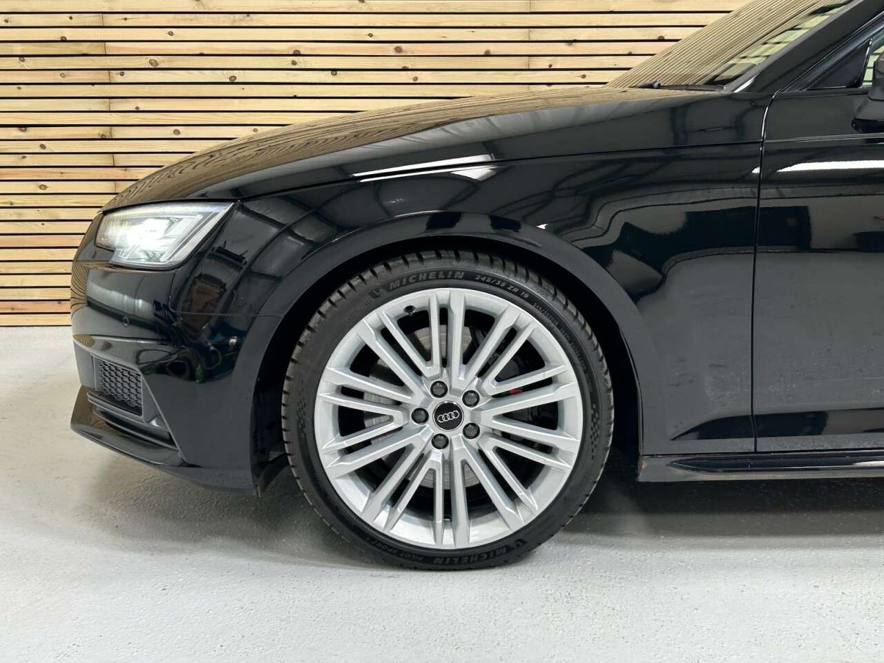 2017 AUDI S4 AVANT 2017 AUDI S4 AVANT