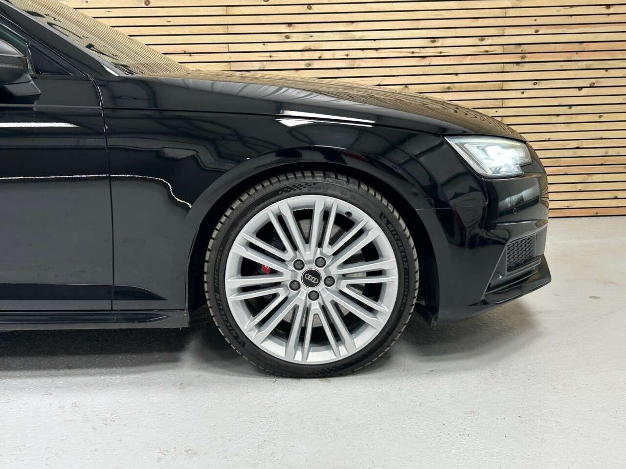 2017 AUDI S4 AVANT 2017 AUDI S4 AVANT