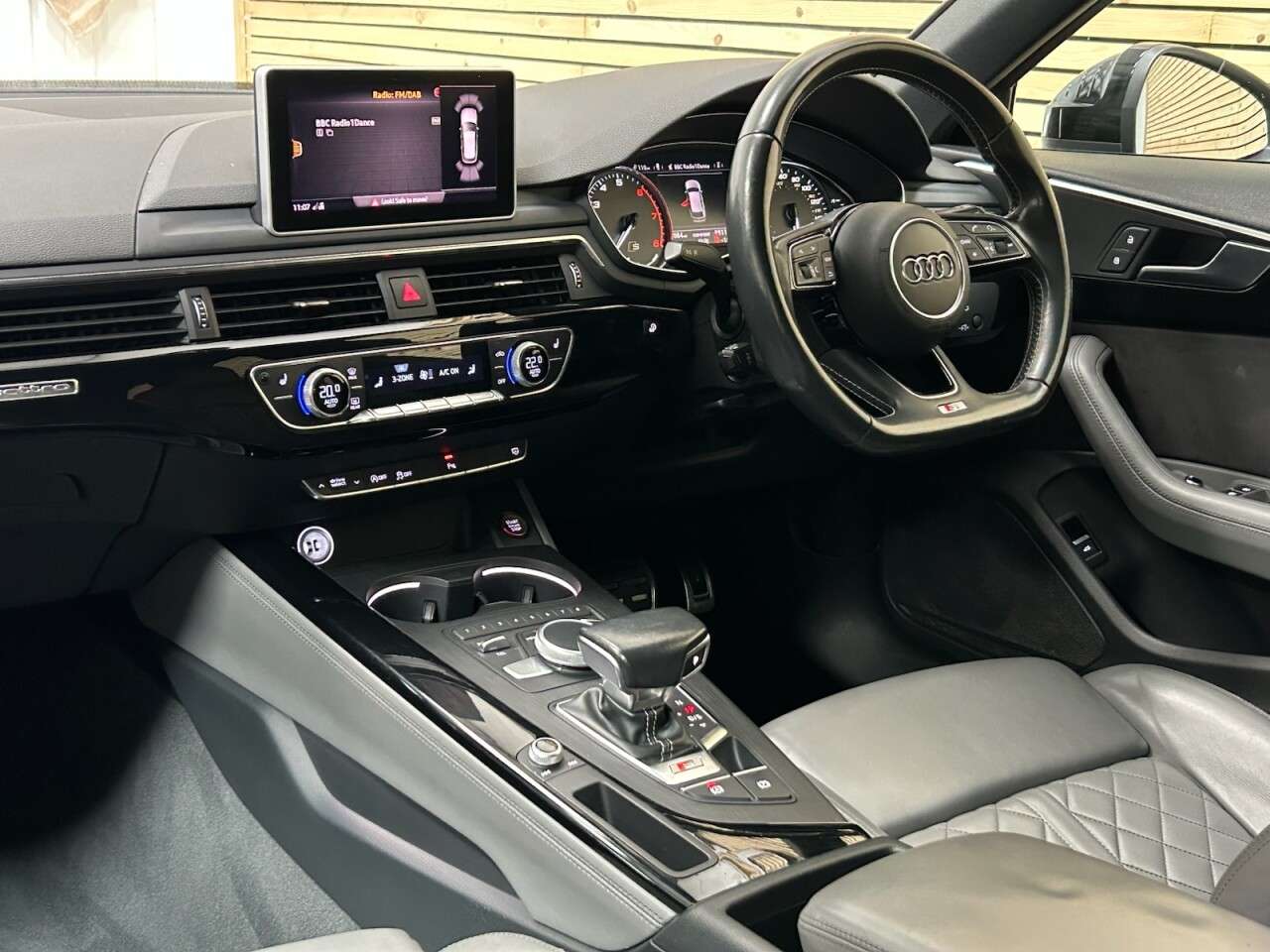 2017 AUDI S4 AVANT 2017 AUDI S4 AVANT