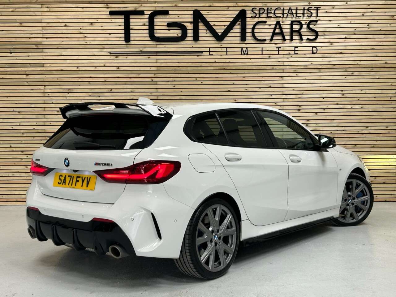 2021 BMW 1 SERIES 2021 BMW 1 SERIES