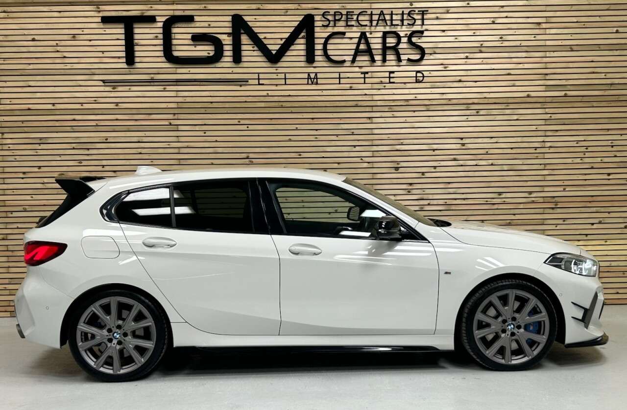 2021 BMW 1 SERIES 2021 BMW 1 SERIES