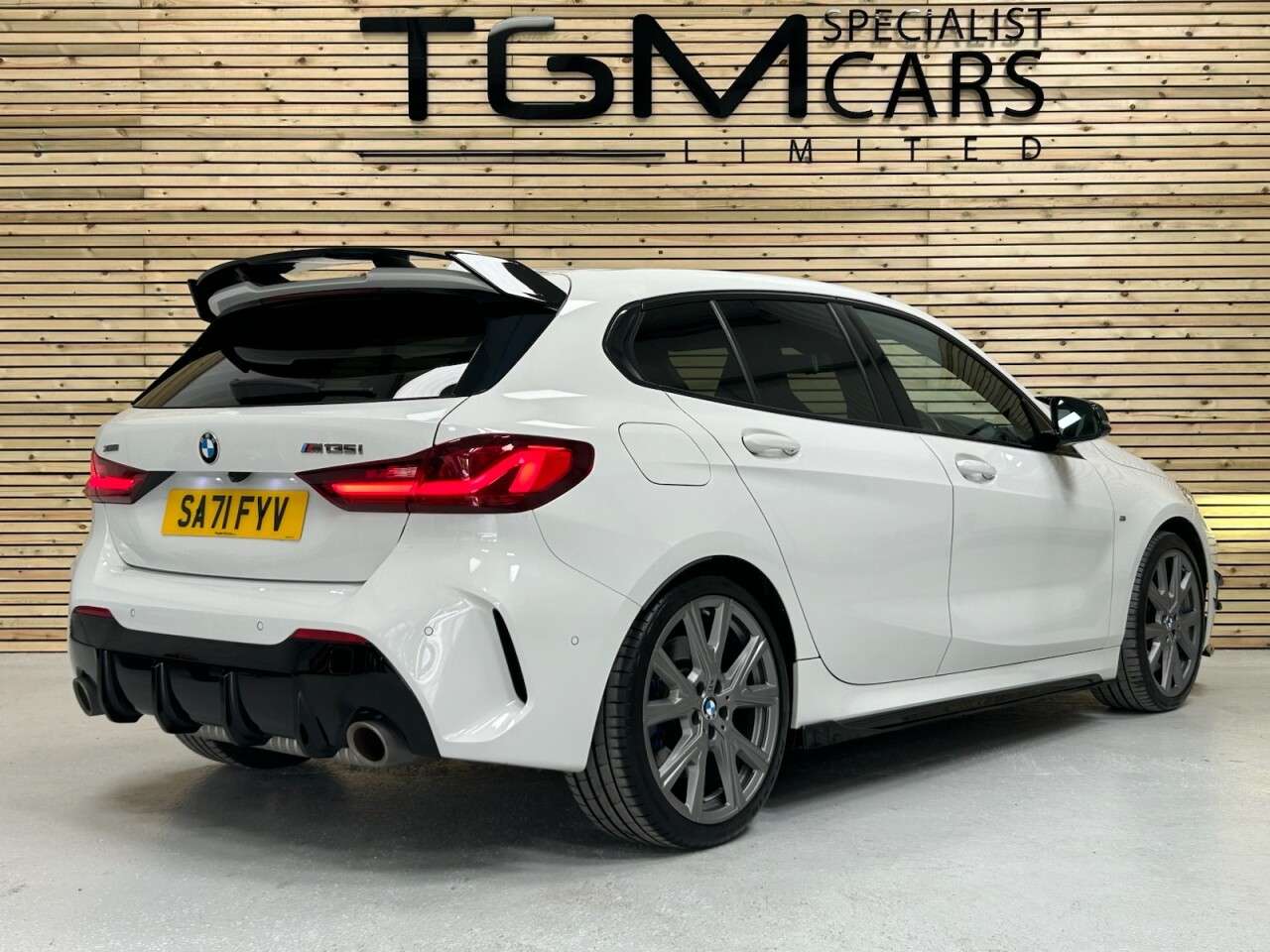 2021 BMW 1 SERIES 2021 BMW 1 SERIES