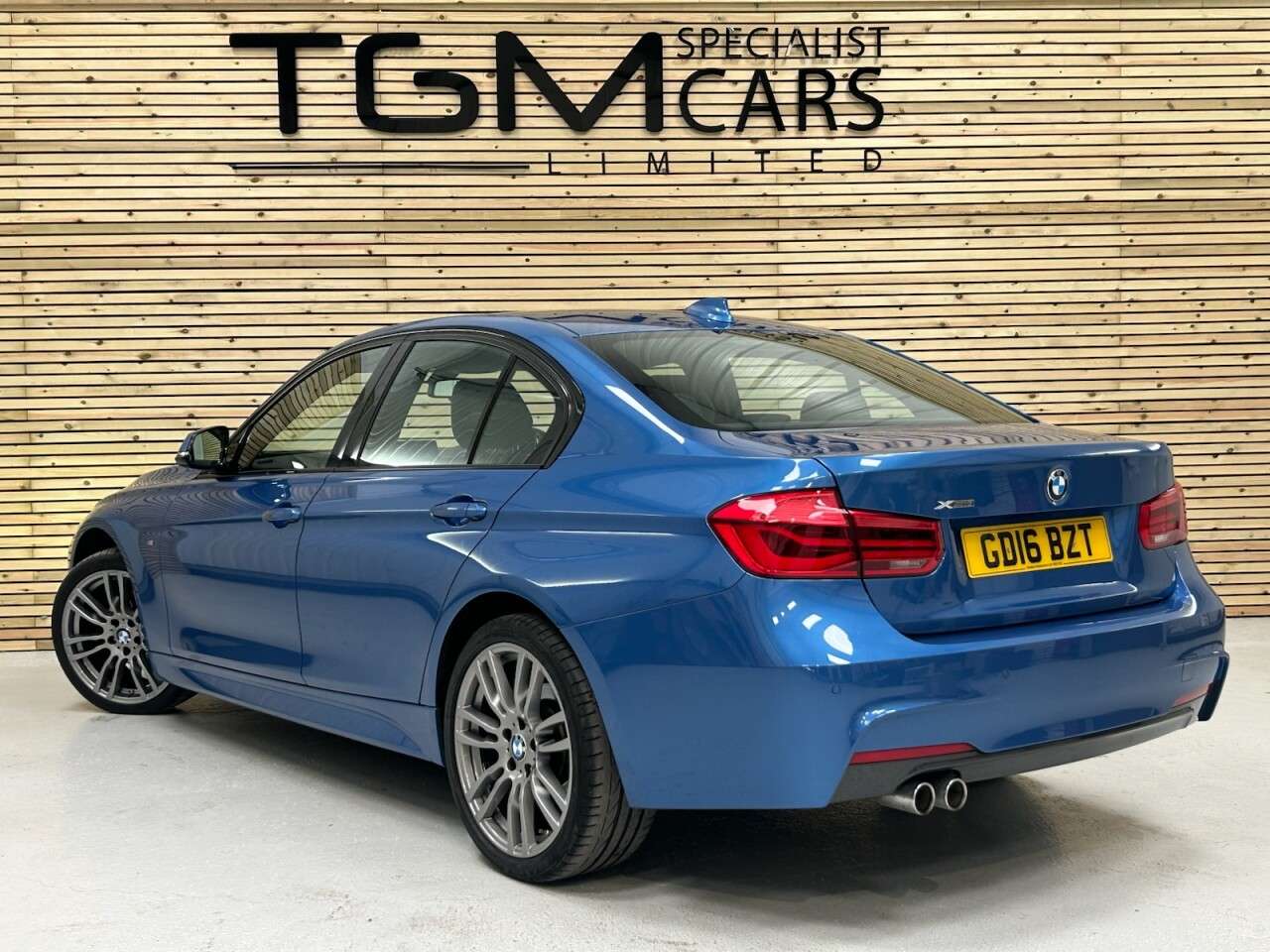 A 2016 BMW 3 SERIES 2.0 320d M Sport Saloon 4dr Diesel Auto xDrive Euro 6 (s/s) (190 ps) SUPERB A 2016 BMW 3 SERIES 2.0 320d M Sport Saloon 4dr Diesel Auto xDrive Euro 6 (s/s) (190 ps) SUPERB