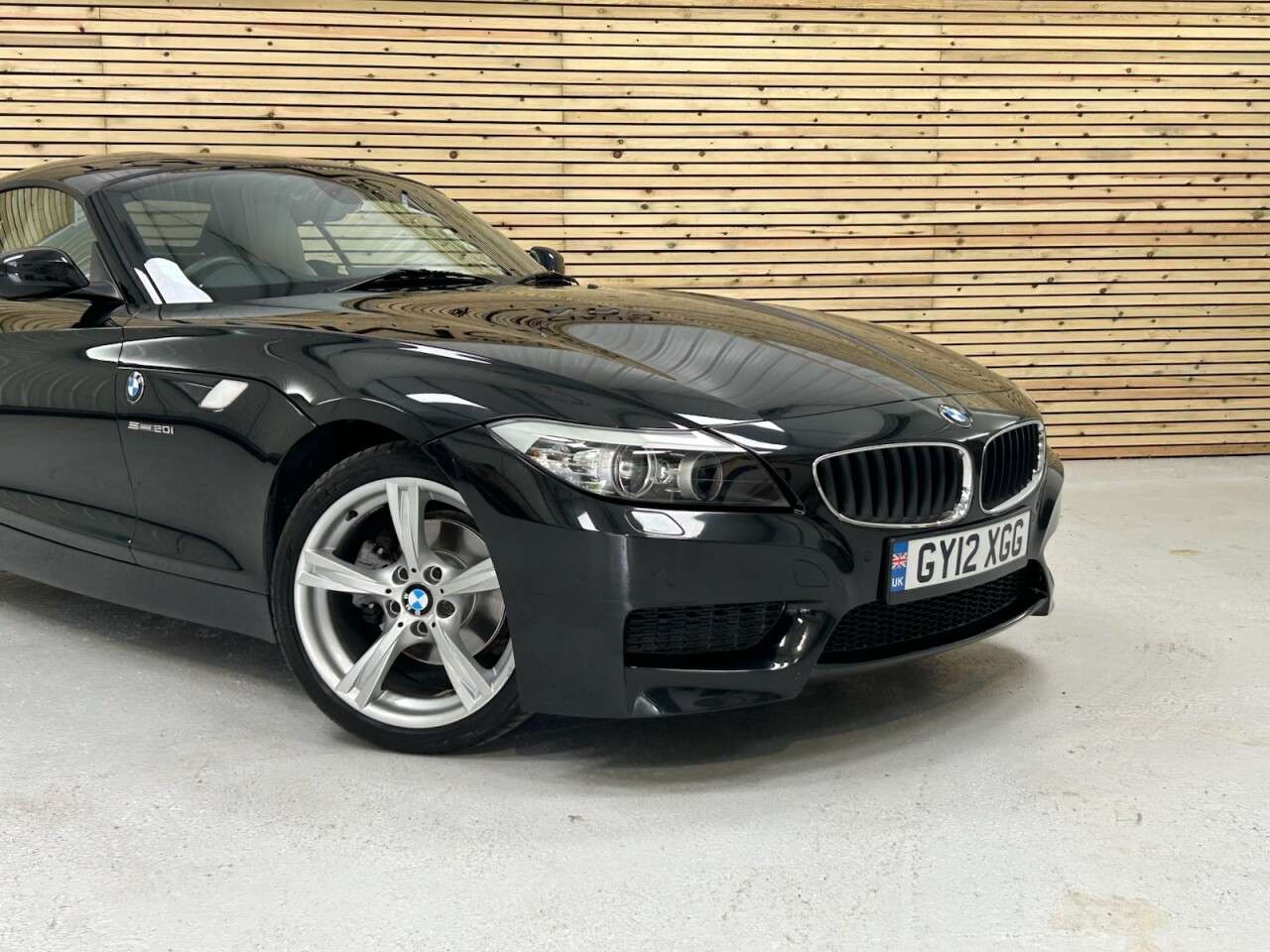A 2012 BMW Z4 2.0 20i M Sport Convertible 2dr Petrol Auto sDrive Euro 5 (184 ps) COMF PAC A 2012 BMW Z4 2.0 20i M Sport Convertible 2dr Petrol Auto sDrive Euro 5 (184 ps) COMF PAC