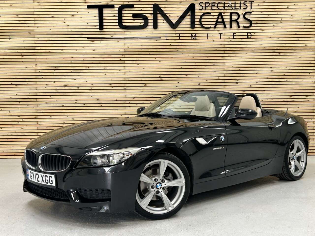 A 2012 BMW Z4 2.0 20i M Sport Convertible 2dr Petrol Auto sDrive Euro 5 (184 ps) COMF PAC A 2012 BMW Z4 2.0 20i M Sport Convertible 2dr Petrol Auto sDrive Euro 5 (184 ps) COMF PAC