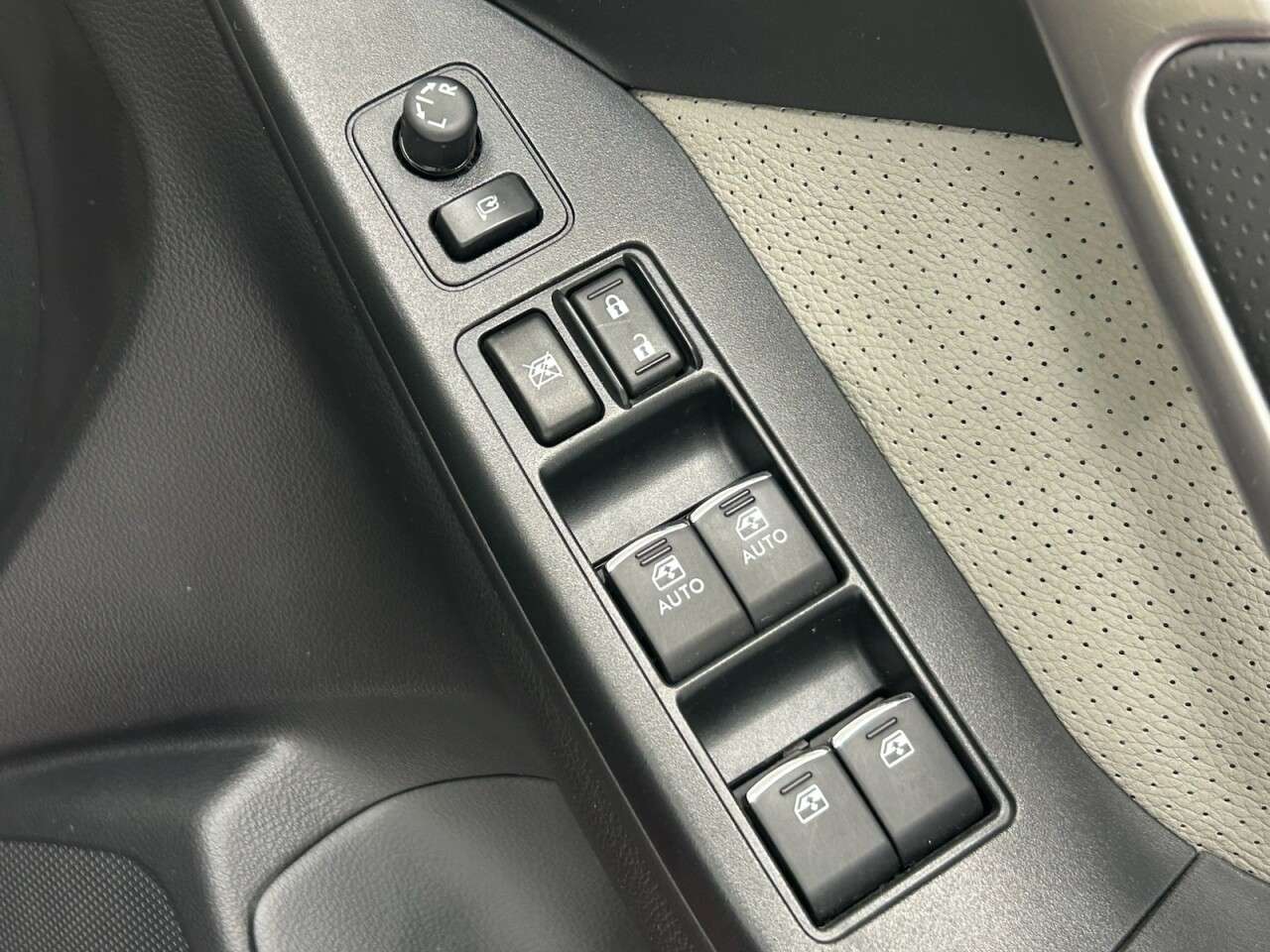 2017 SUBARU FORESTER 2017 SUBARU FORESTER