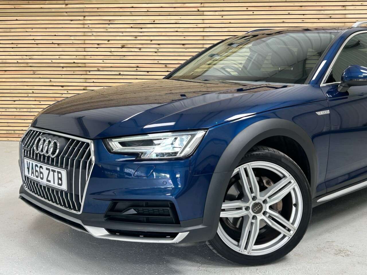 2017 AUDI A4 ALLROAD 2017 AUDI A4 ALLROAD