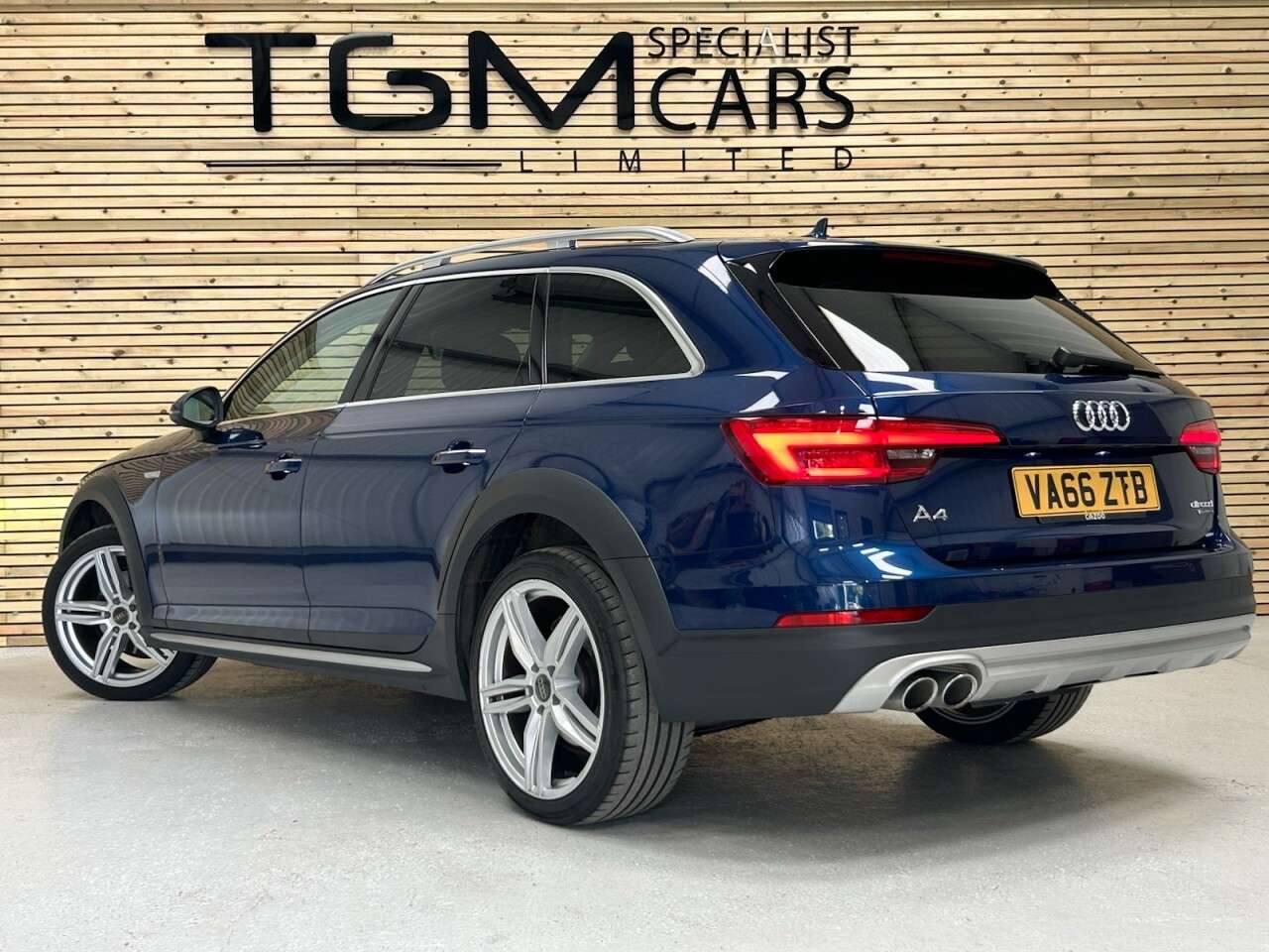 2017 AUDI A4 ALLROAD 2017 AUDI A4 ALLROAD