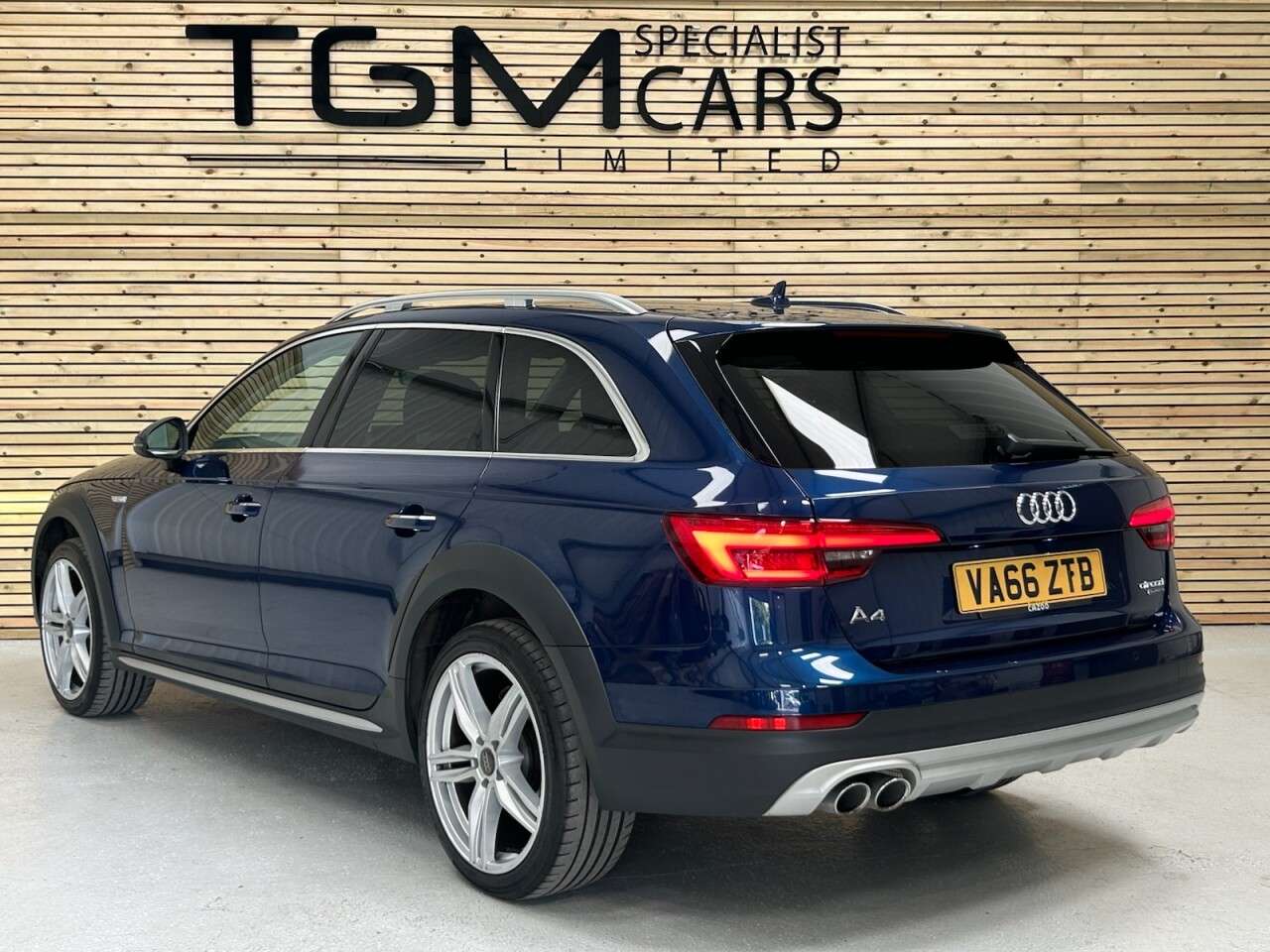 2017 AUDI A4 ALLROAD 2017 AUDI A4 ALLROAD
