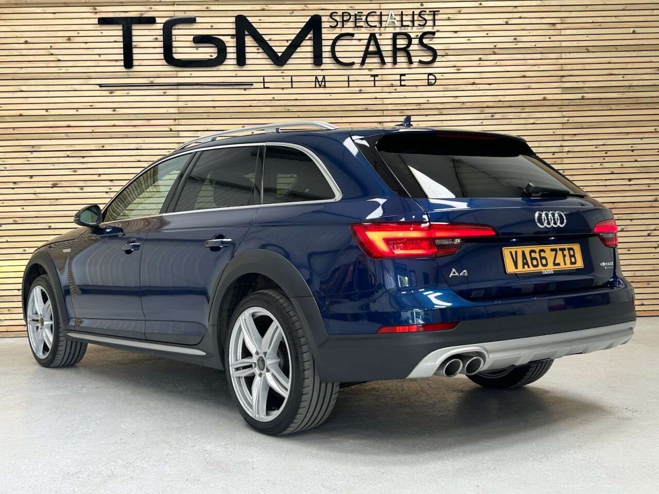 2017 AUDI A4 ALLROAD 2017 AUDI A4 ALLROAD
