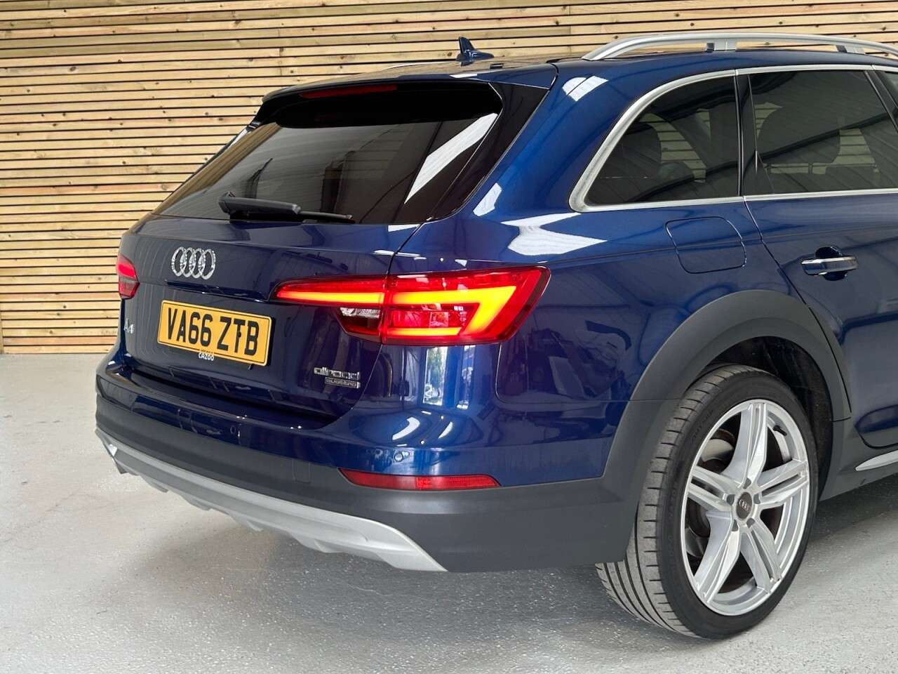 2017 AUDI A4 ALLROAD 2017 AUDI A4 ALLROAD