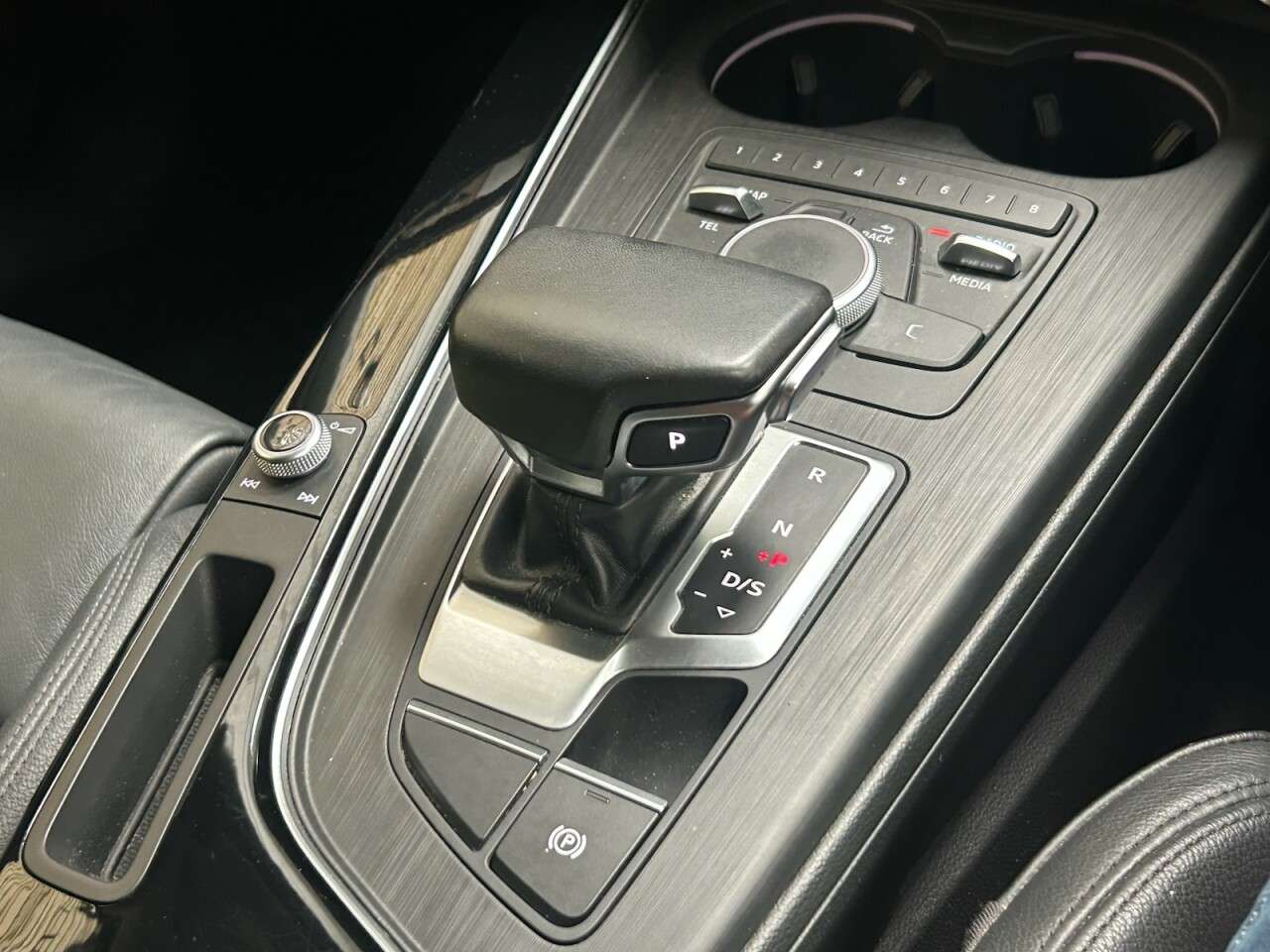 2017 AUDI A4 ALLROAD 2017 AUDI A4 ALLROAD