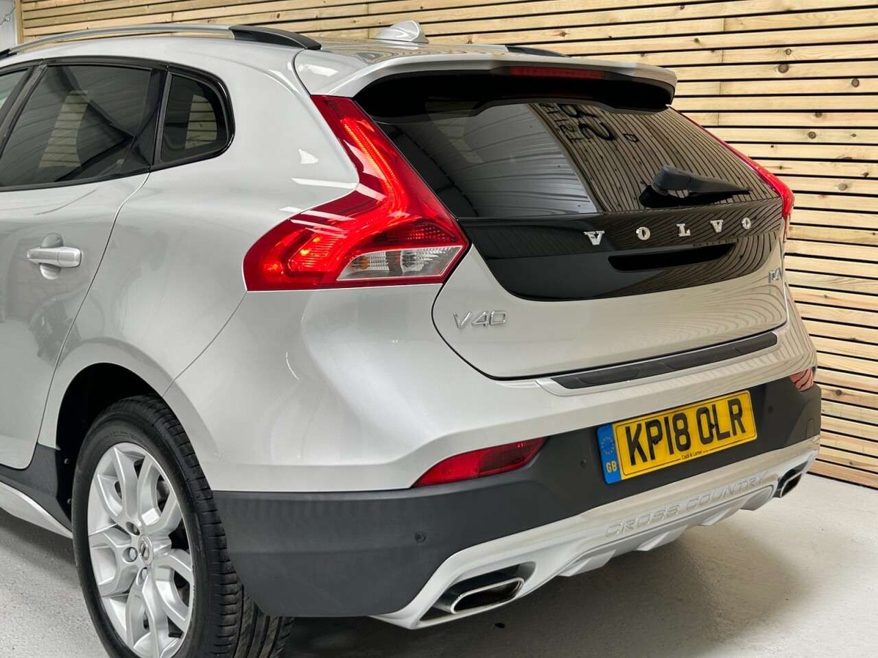 2018 VOLVO V40 CROSS COUNTRY 2018 VOLVO V40 CROSS COUNTRY