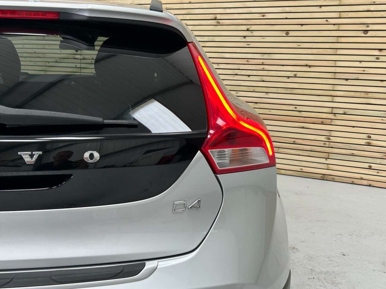 2018 VOLVO V40 CROSS COUNTRY 2018 VOLVO V40 CROSS COUNTRY