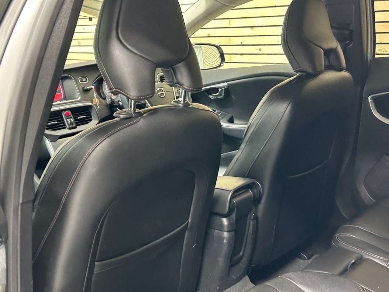 2018 VOLVO V40 CROSS COUNTRY 2018 VOLVO V40 CROSS COUNTRY