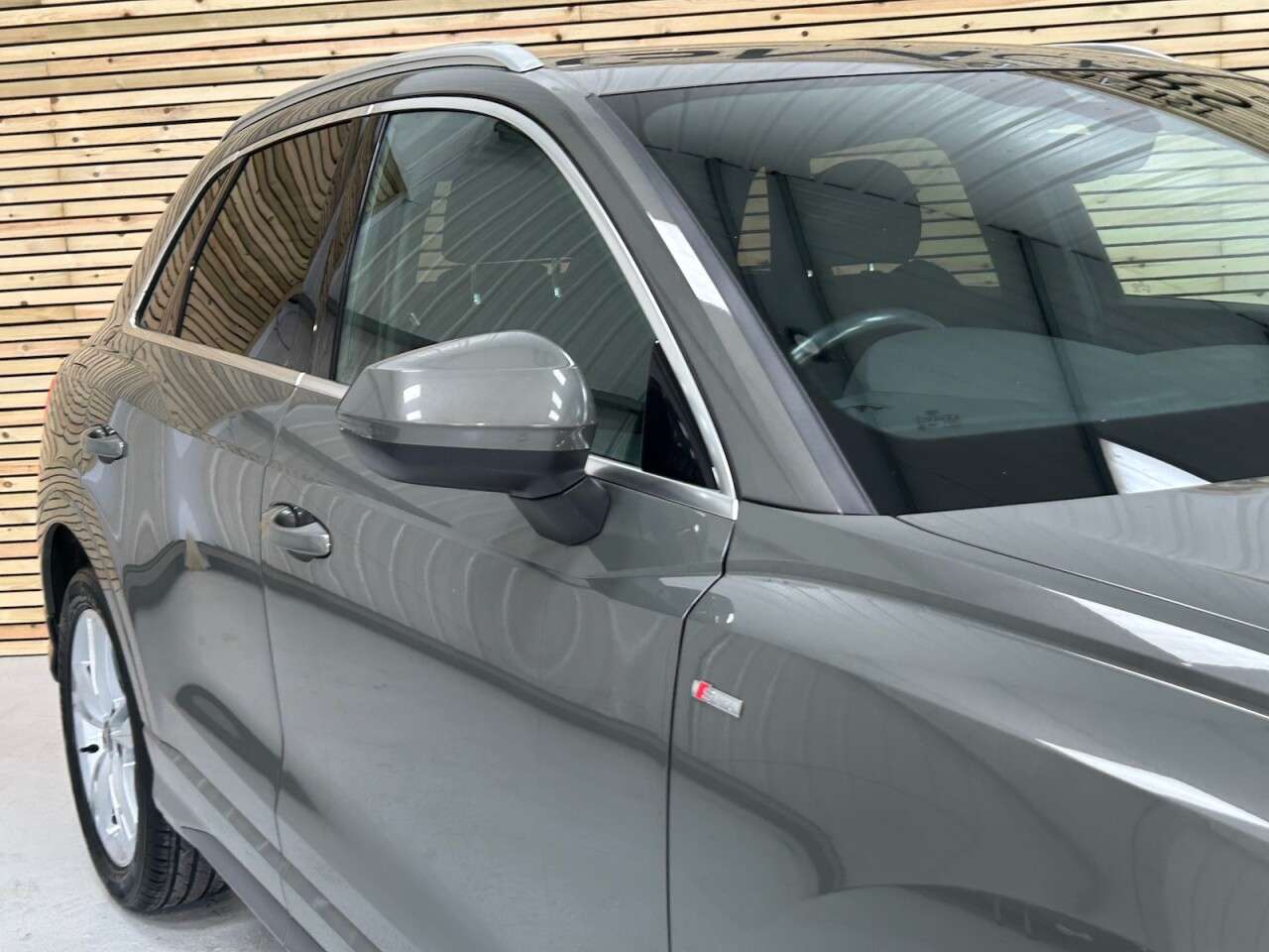 2020 AUDI Q3 2020 AUDI Q3