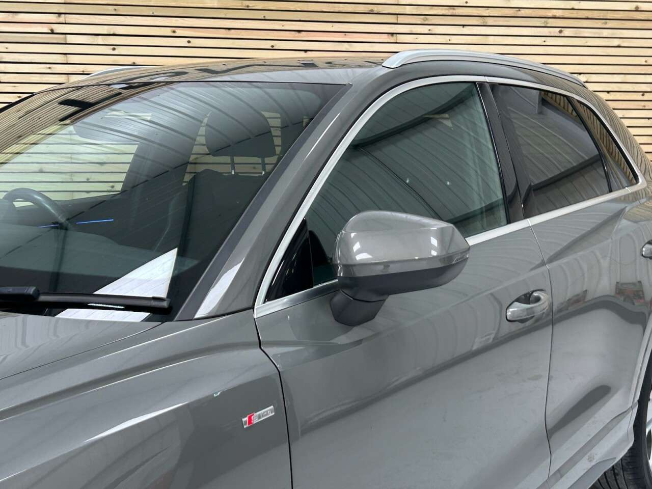 2020 AUDI Q3 2020 AUDI Q3
