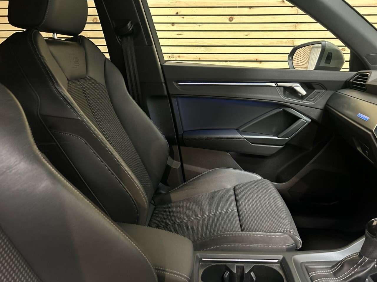 2020 AUDI Q3 2020 AUDI Q3