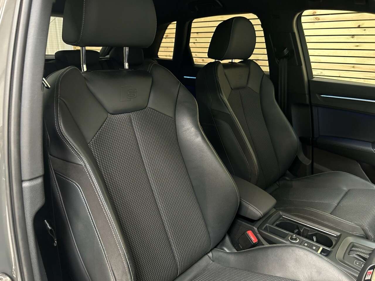 2020 AUDI Q3 2020 AUDI Q3