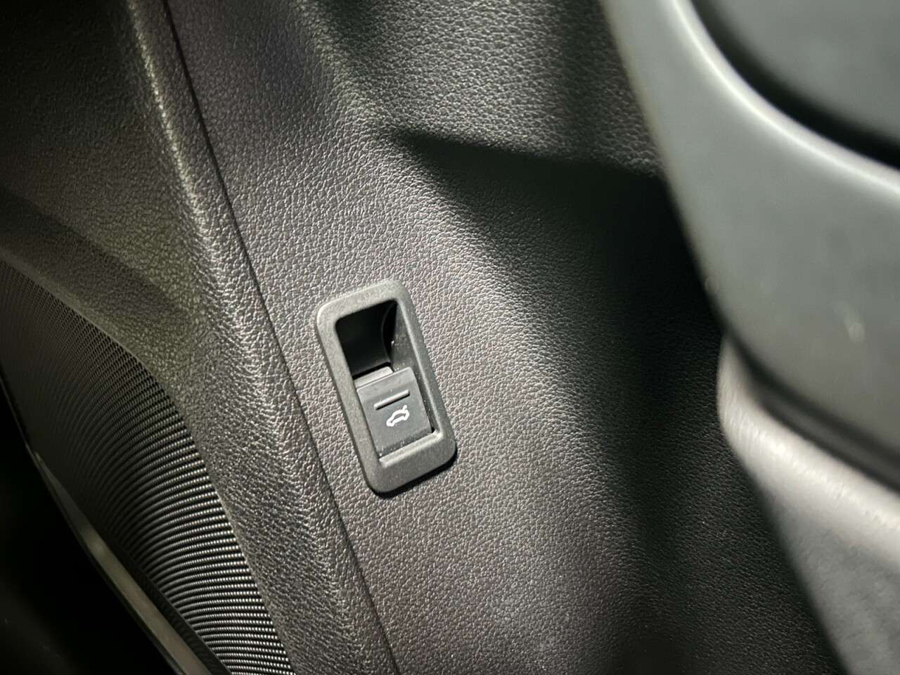 2020 AUDI Q3 2020 AUDI Q3